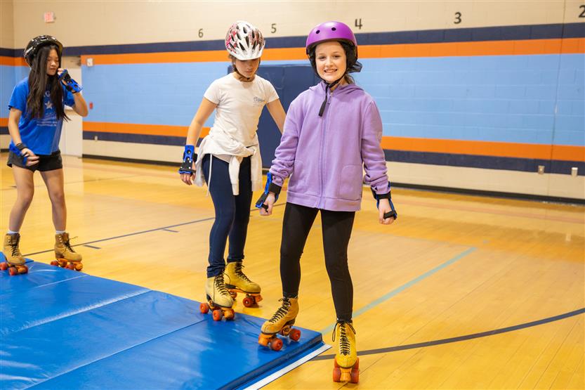 Students skate in PE